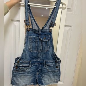 Abercrombie & Fitch mini short overalls